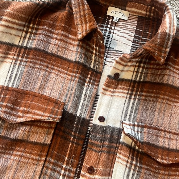 Perfect Acoa Shacket - Picture 3 of 3